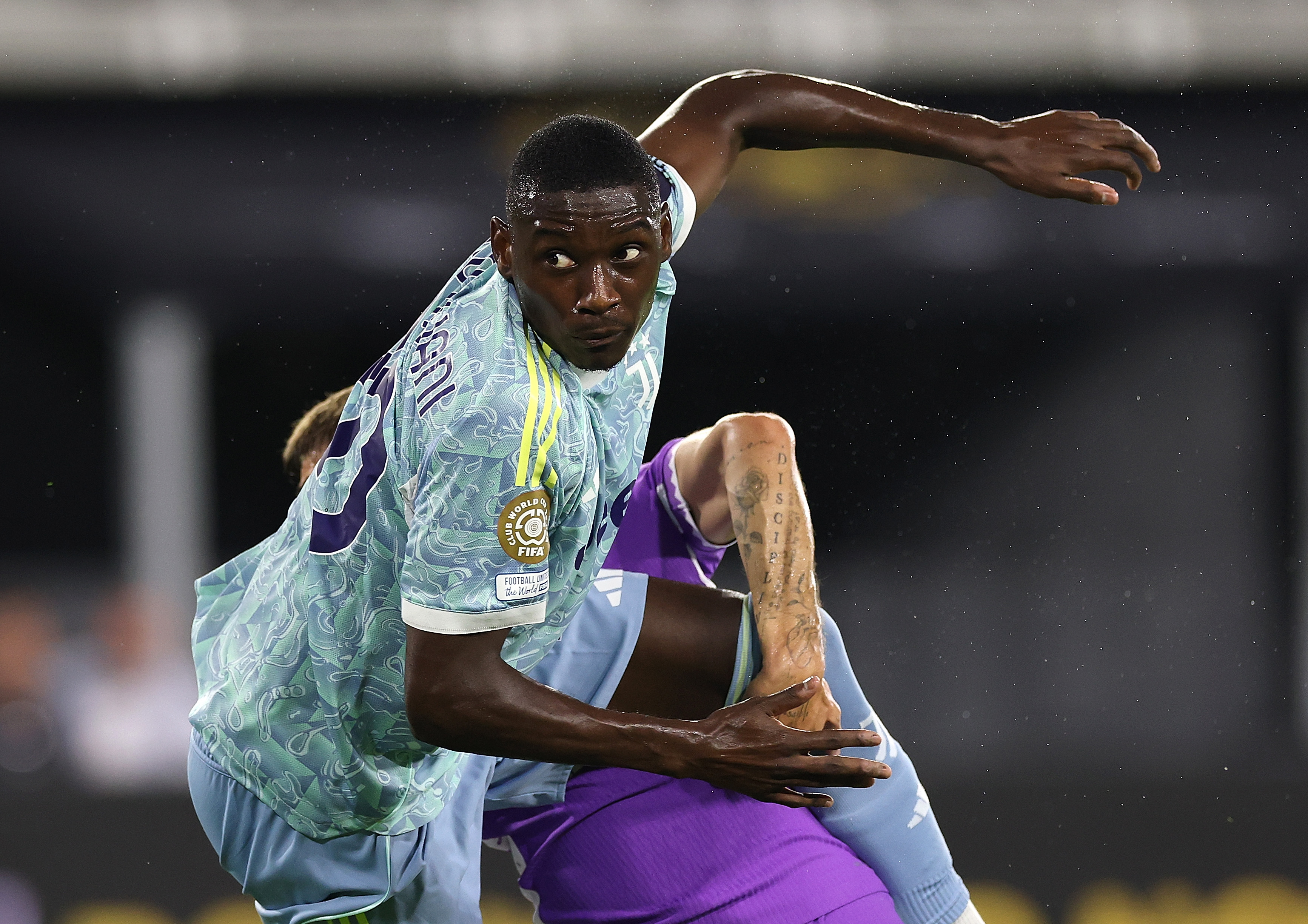 Mercato : La Juventus en quête de Kolo Muani, tensions avec le PSG