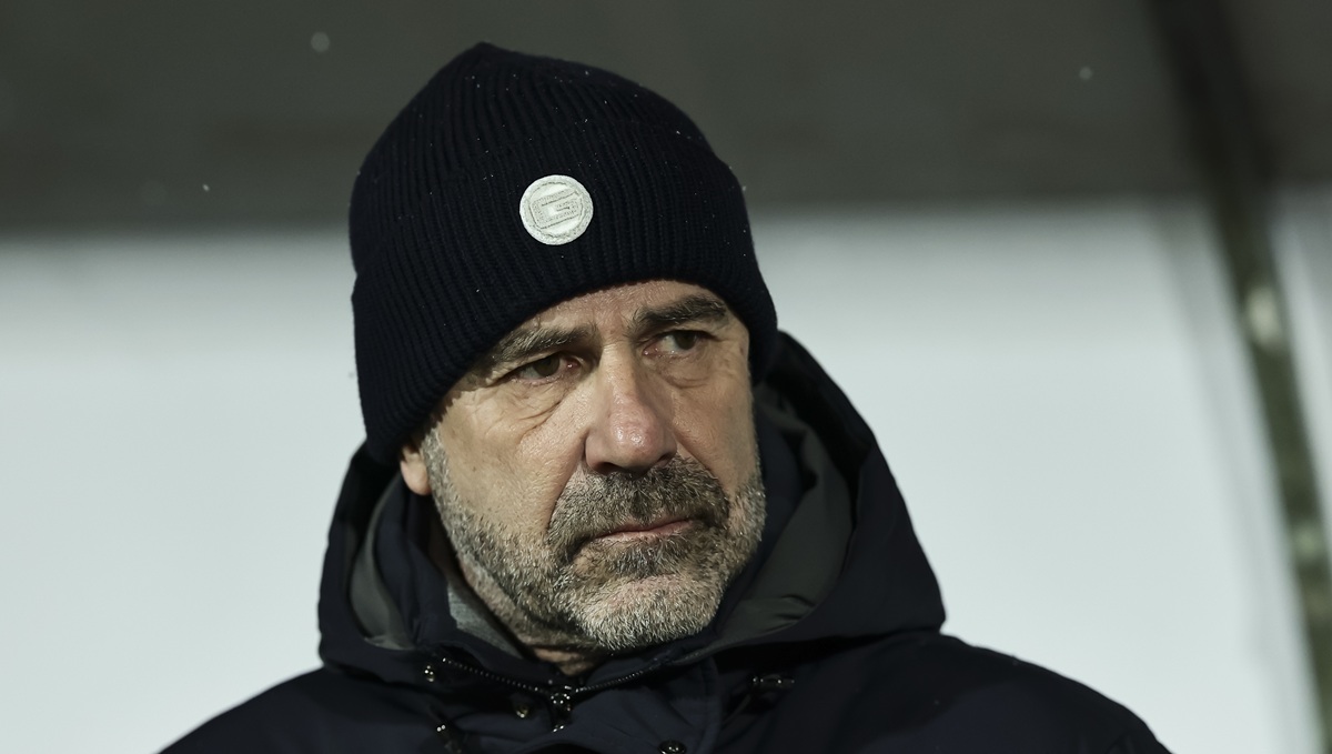 PSV Eindhoven : Peter Bosz prépare son équipe pour le géant Inter Milan